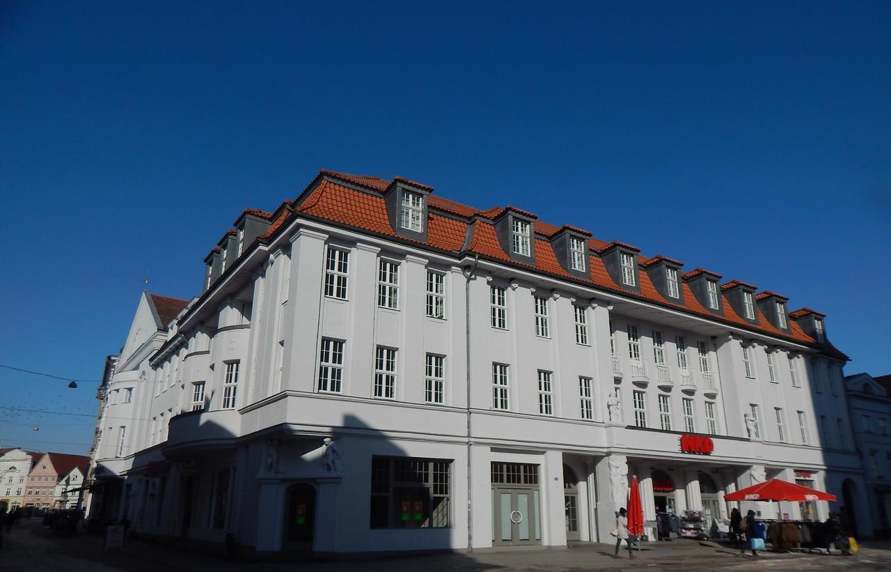 Sweet Dream Hostel & Pension - Self Check-In Güstrow Eksteriør billede