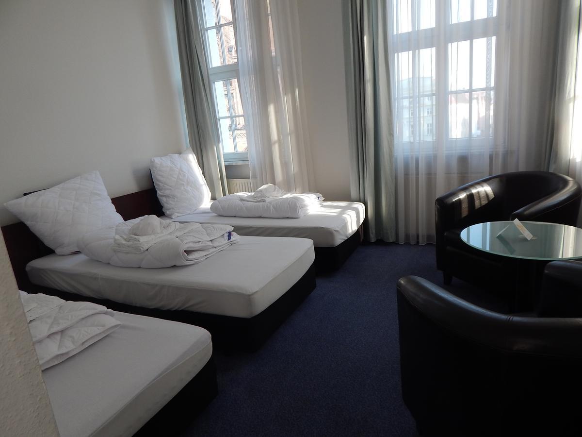 Sweet Dream Hostel & Pension - Self Check-In Güstrow Eksteriør billede