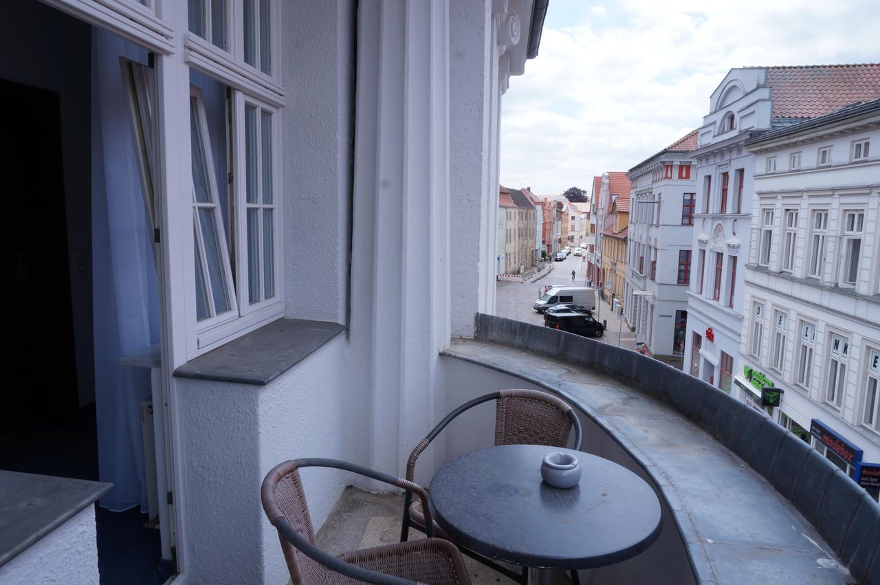 Sweet Dream Hostel & Pension - Self Check-In Güstrow Eksteriør billede